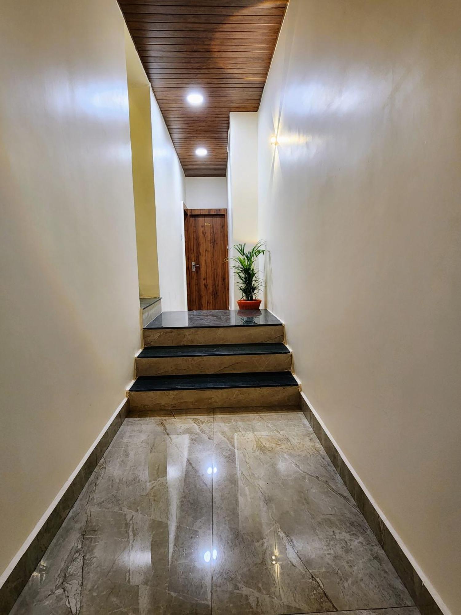 Hotel Anantshree اوجاين المظهر الخارجي الصورة
